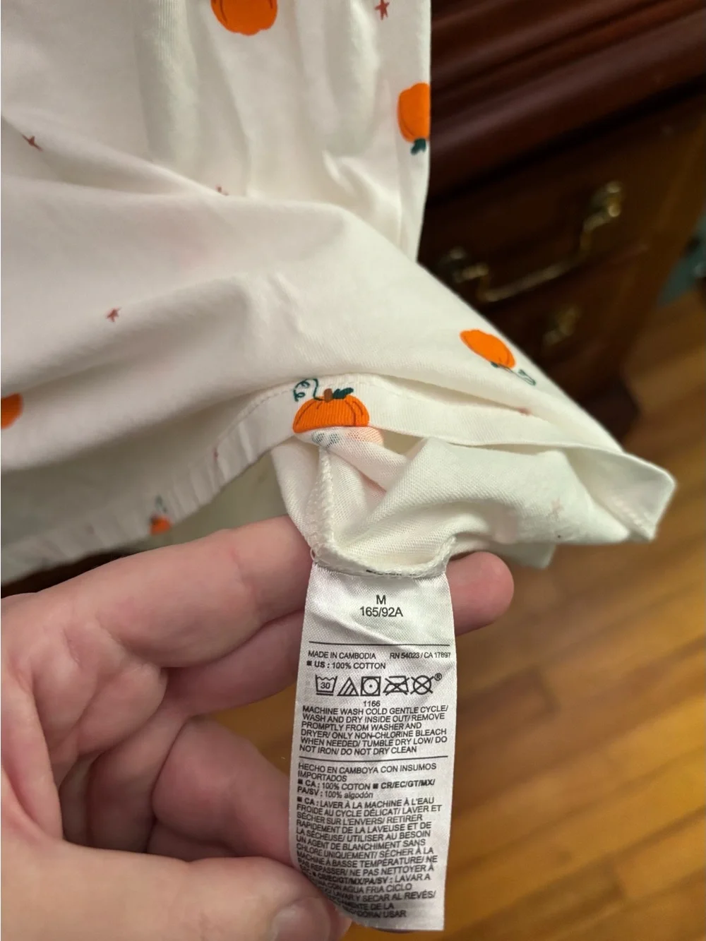 Old Navy White V-Neck Tee with Orange Pumpkin Print